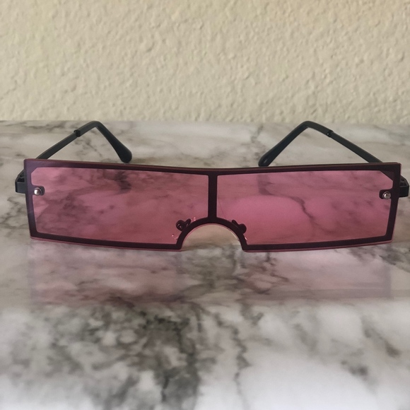 Rectangular Sunglasses www.sambellaspalace.com - Picture 5 of 8